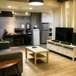 Disposizione dei mobili: una guida ai diversi layout delle sale TV