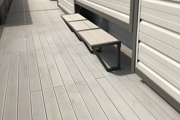 Pavimenti in legno composito: le soluzioni per l’esterno