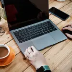 Come illuminare l’angolo smartworking